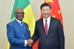 习近平会见马里总统凯塔