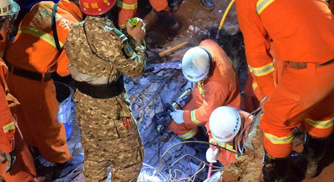 深圳滑坡首位幸存者搜救全记录
