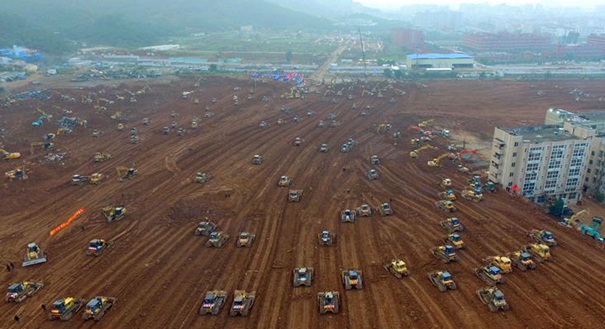 深圳滑坡事故救援仍在进行