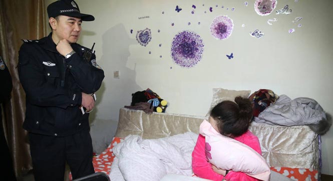 北京朝阳警方&ldquo;突袭&rdquo;发廊歌厅足疗店