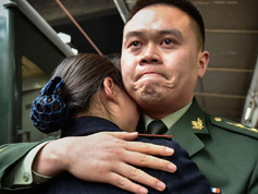 月台上的“团圆”