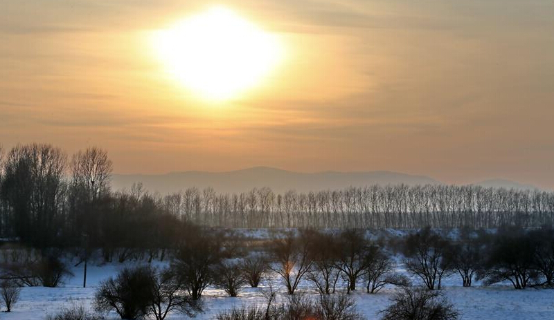 黑龙江雪野美如画