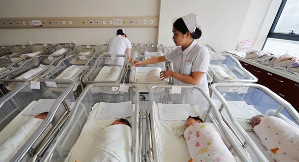 &ldquo;猴年宝宝&rdquo;扎堆出生闹新春