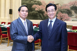 赵洪祝同老挝人民革命党代表团举行工作会谈