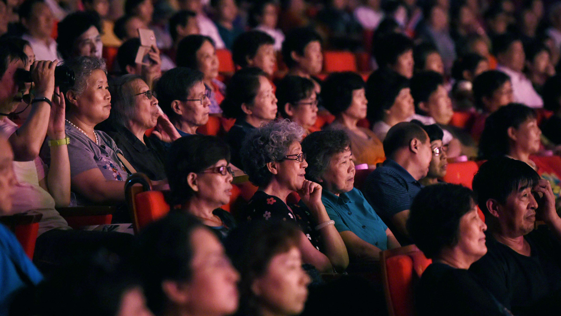 “市民音樂廳”啟動儀式暨“藝術朝陽”紀念長徵勝利80周年交響音樂會在京舉行