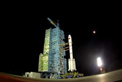 新华网实拍天宫二号发射升空