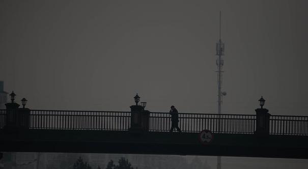 哈尔滨市遭遇空气严重污染