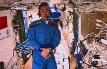 太空日记:中国人首次太空跑步