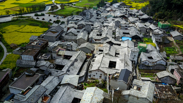 獨特的屯堡古建築村落——貴州本寨古村