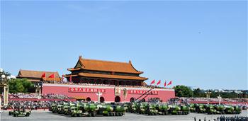 第一次洲际导弹试验：霹雳弦惊周天荡