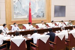 汪洋主持召开国务院扶贫开发领导小组第二十次全体会议