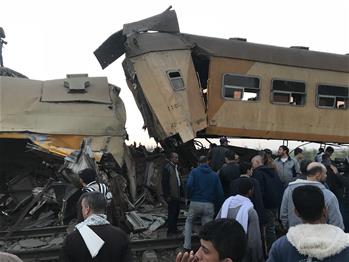 埃及北部火车相撞造成至少16人死亡