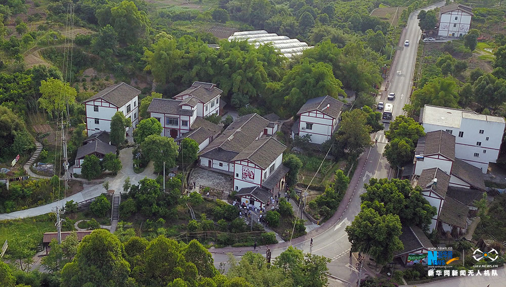 人居环境改造 重庆乡村颜值气质双提升