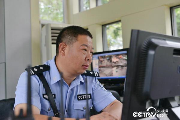 时代楷模吕建江：一直在线，一直为民