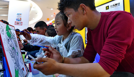 拉萨：国庆商场儿童乐