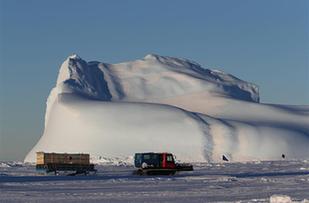中国第35次南极科考完成第一阶段物资卸运