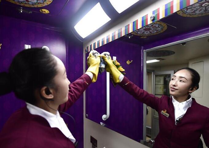 春运路上的藏族姐妹