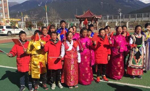 林芝市儿童福利院喜迎新年