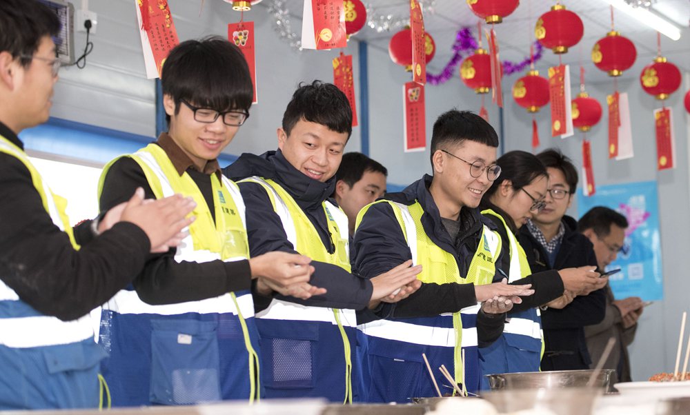 工地上的元宵节