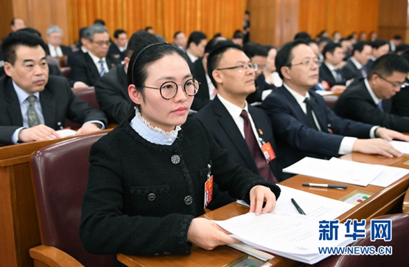 王萌萌：大学生村官的乡村振兴梦