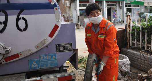 走近&ldquo;三八&rdquo;女子抽粪班