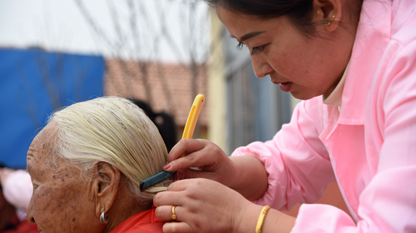 【新春走基层】幸福院里迎新春