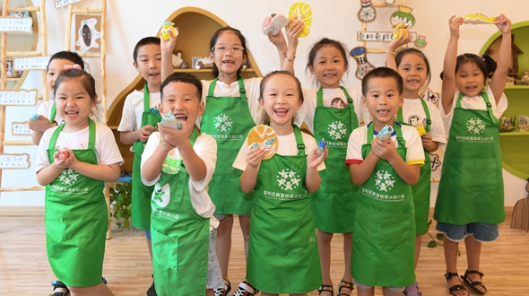 “山里娃”的陶艺时光