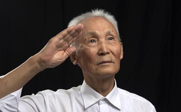 致敬最可爱的人——周文