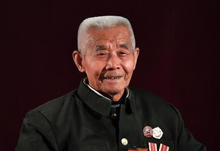 致敬最可爱的人——解永江