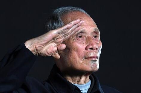 致敬最可爱的人——张桢