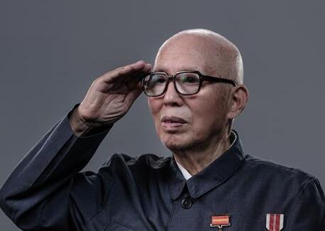 致敬最可爱的人——周有春