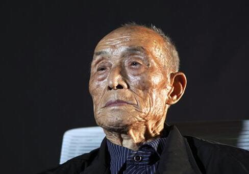 致敬最可爱的人——卢炳方