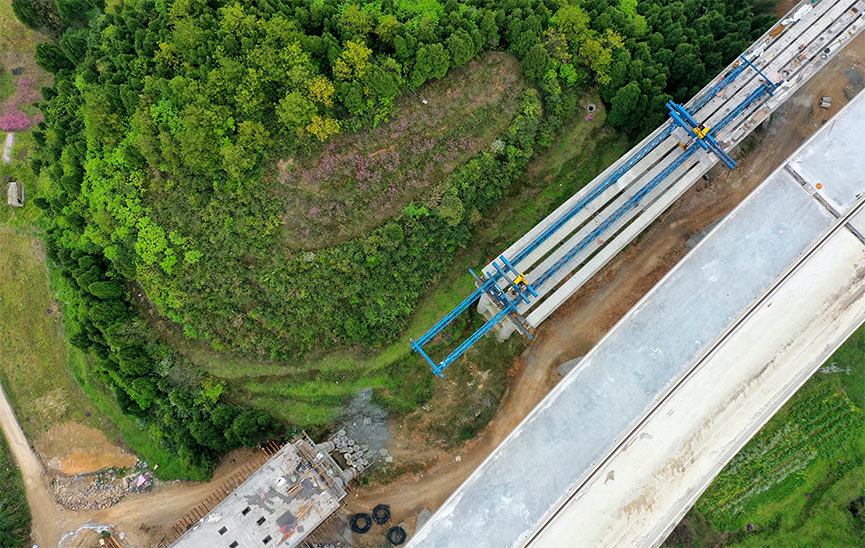 瓮开高速建设进入冲刺阶段