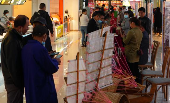 江西：从网红高速服务区看“高速经济”新活力