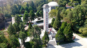 河南新县：讲好革命故事 传承红色基因