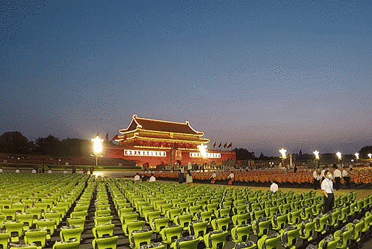 这是今早的天安门广场！