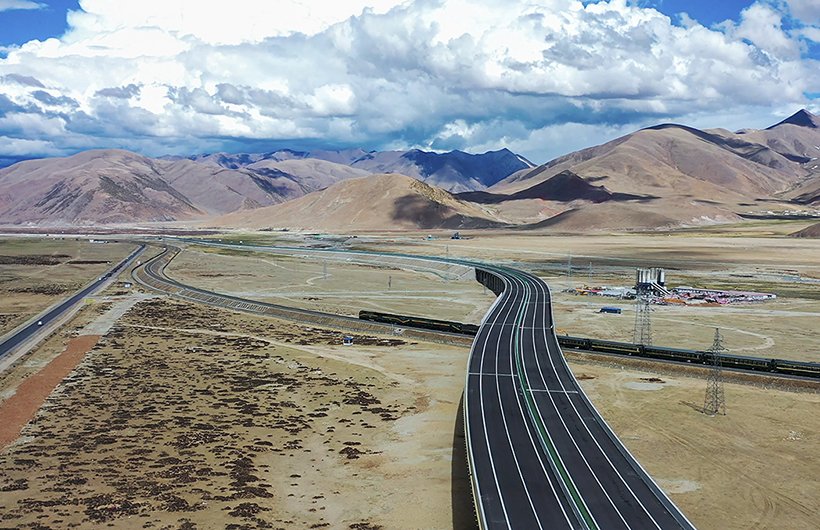 万水千山告别“道阻且长”——西藏桥梁隧道建设见证大国匠心
