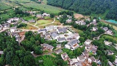 乌蒙潮涌&mdash;&mdash;国家反贫困试验区毕节的十年蝶变