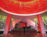 海南省党政代表团重温红船历史 回顾党的光辉