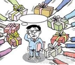 [热点冷眼]父亲为女上学宴请醉死：谁把家长逼得“以命相搏”?