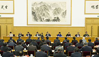 广大理论工作者投身马克思主义理论研究和建设工程掠影