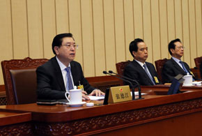 十二届全国人大常委会第六次会议在京闭幕