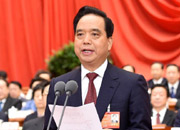 李建国主持大会