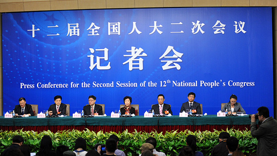 五位全国人大代表谈人大代表依法履职