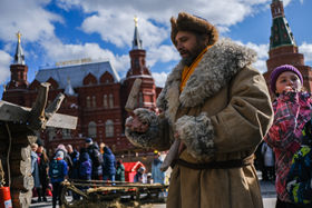 俄罗斯欢庆&ldquo;谢肉节&rdquo;