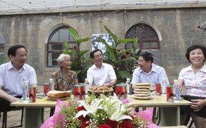 贺国强在山西考察