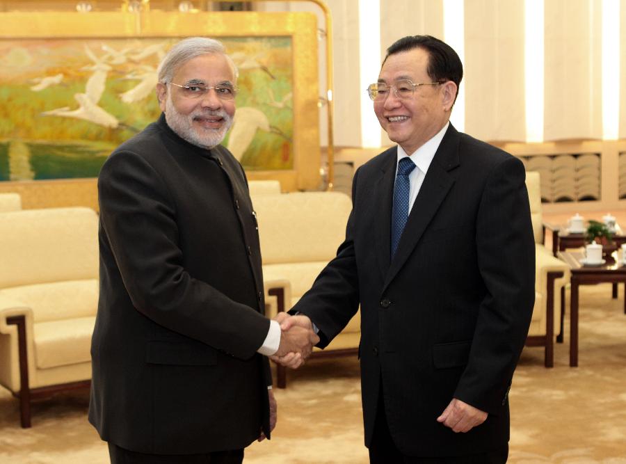 王刚会见印度古吉拉特邦首席部长