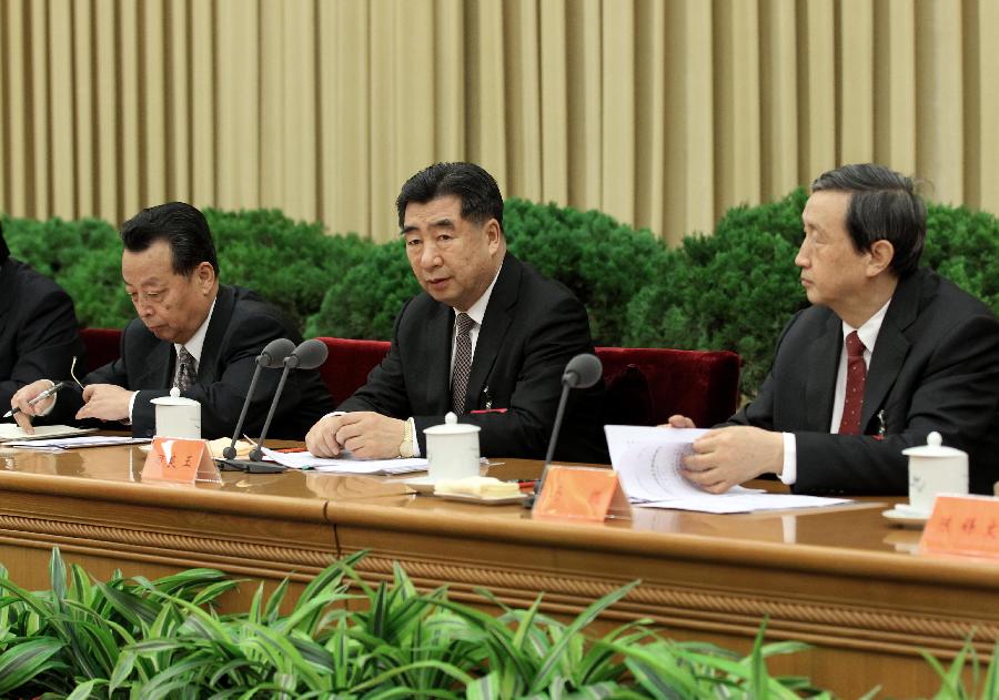 中央农村工作会议闭幕 回良玉作总结讲话