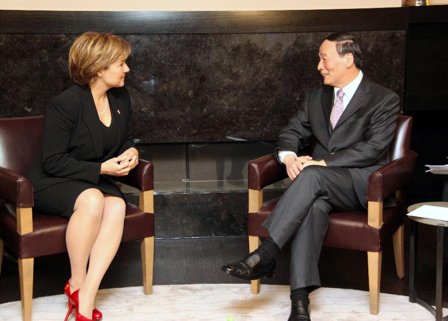 王岐山会见加拿大不列颠哥伦比亚省省长简蕙芝