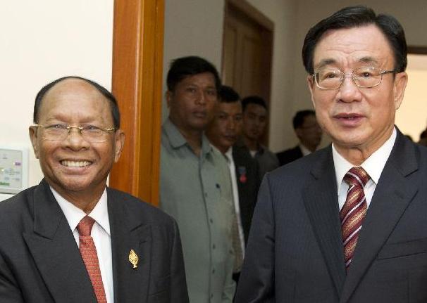 贺国强会见柬埔寨国会主席